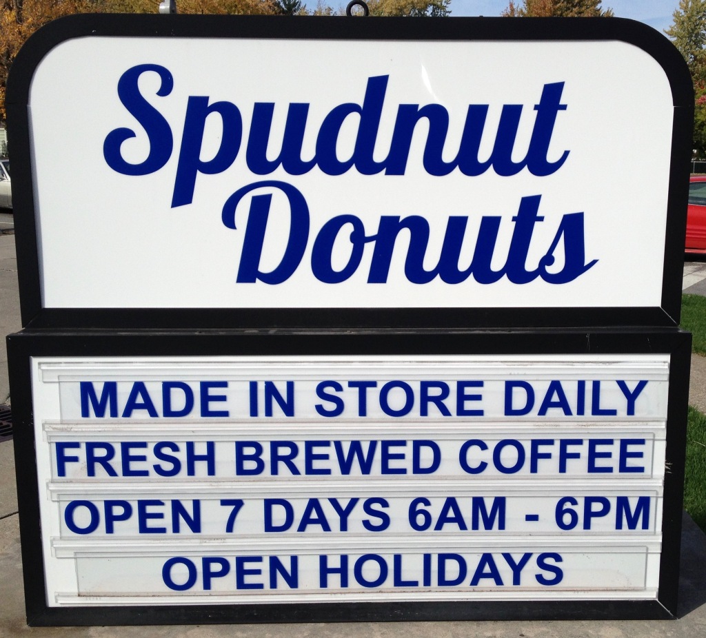 Spudnuts sign 